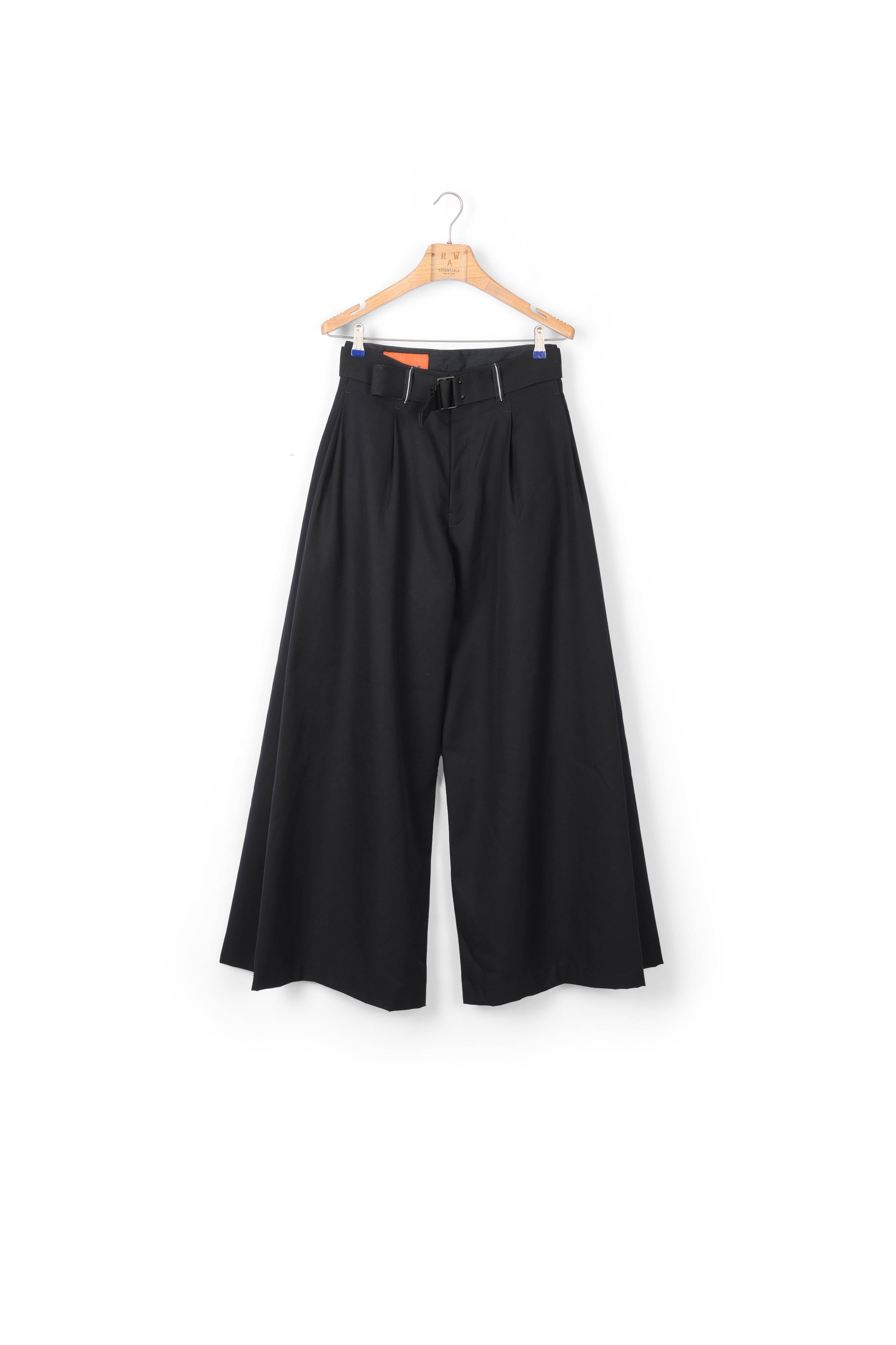 E Volume Pleated Pants Dada sport preloved - seconde main