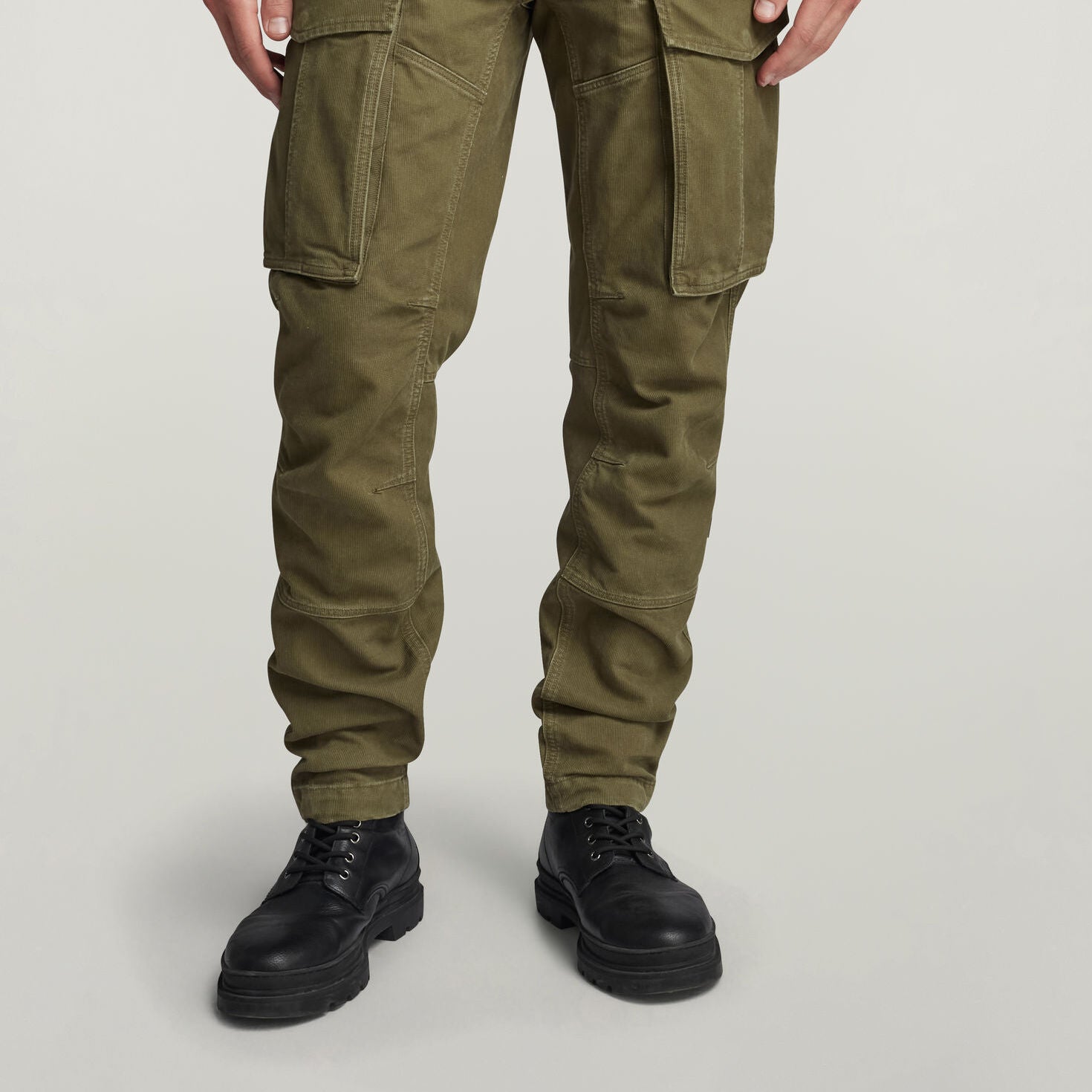 Rovic Zip 3D Regular Tapered Pants Dada sport preloved - seconde main