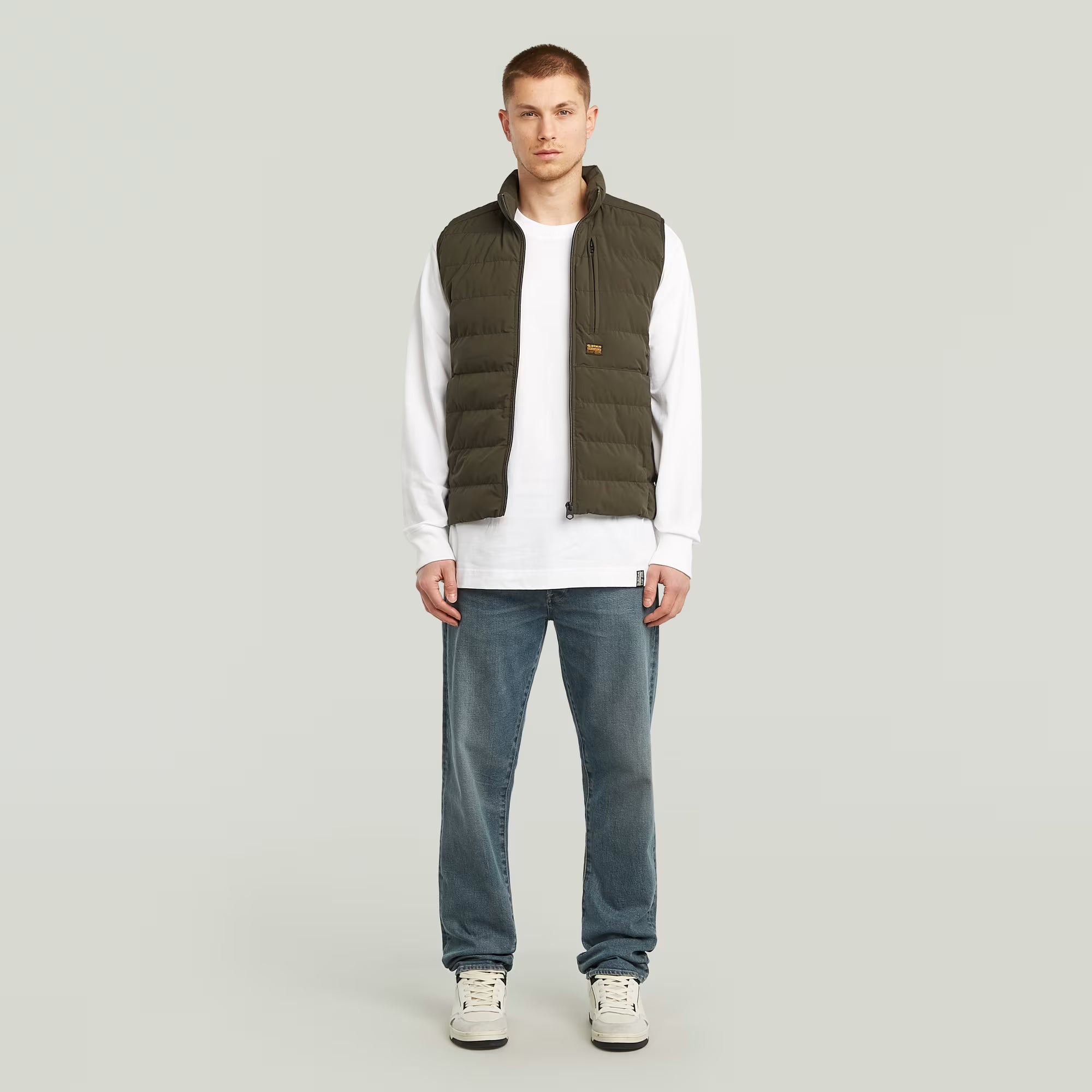 Morry FWD Regular Tapered Jeans Dada sport preloved - seconde main