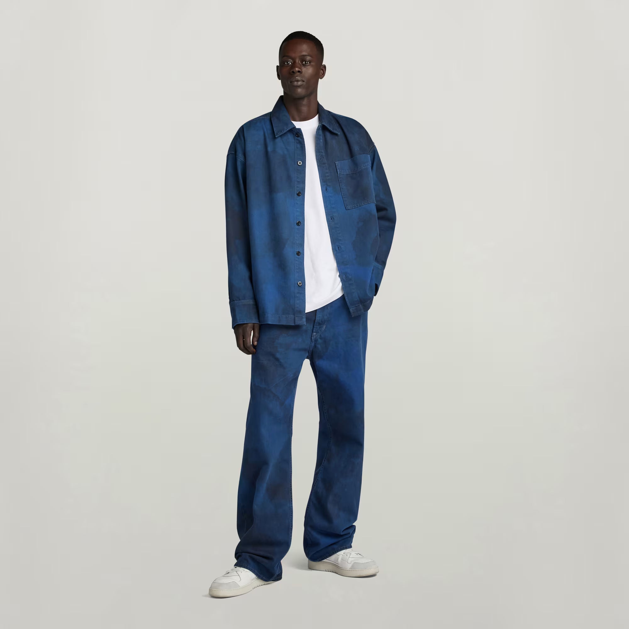 Unisex Boxy Fit Shirt Dada sport preloved - seconde main