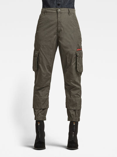 Boyfriend Mid Cargo Pants Dada sport preloved - seconde main