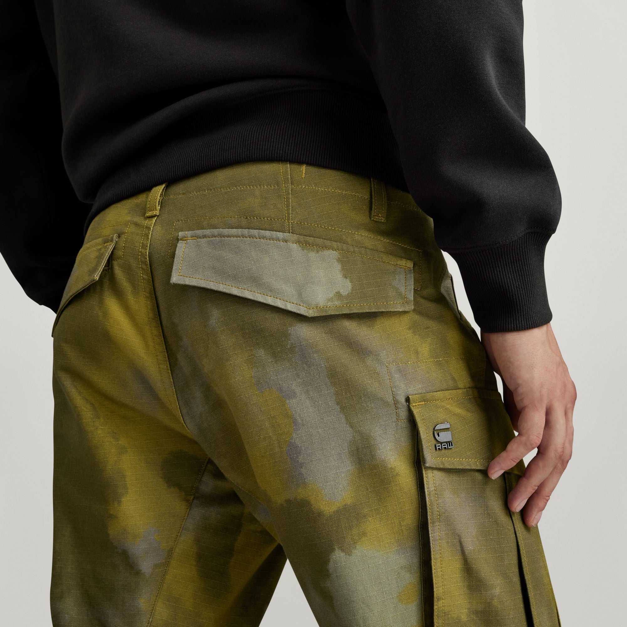 Rovic Zip 3D Regular Tapered Pants Dada sport preloved - seconde main