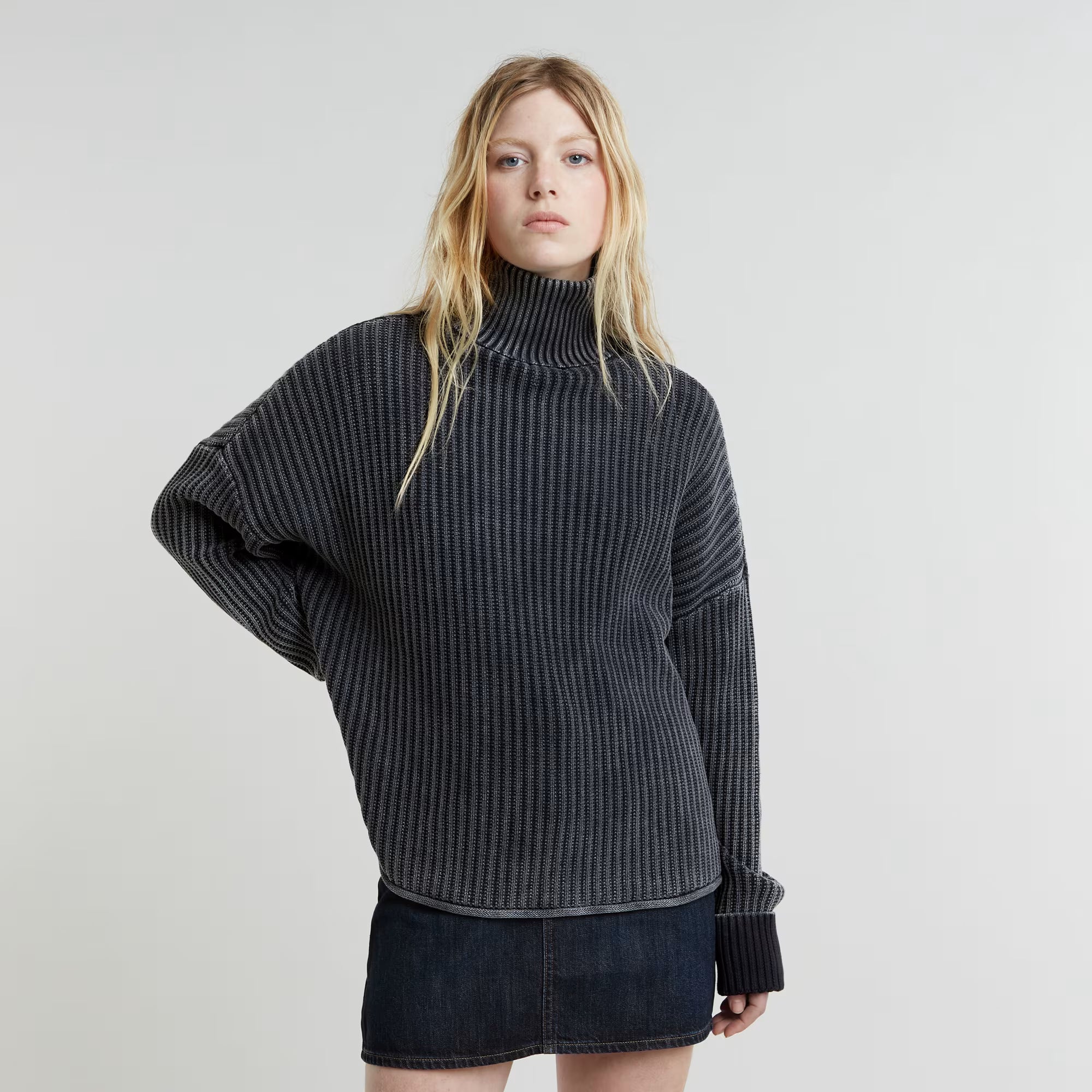 Loose Overdyed Turtle Knitted Pullover Dada sport preloved - seconde main