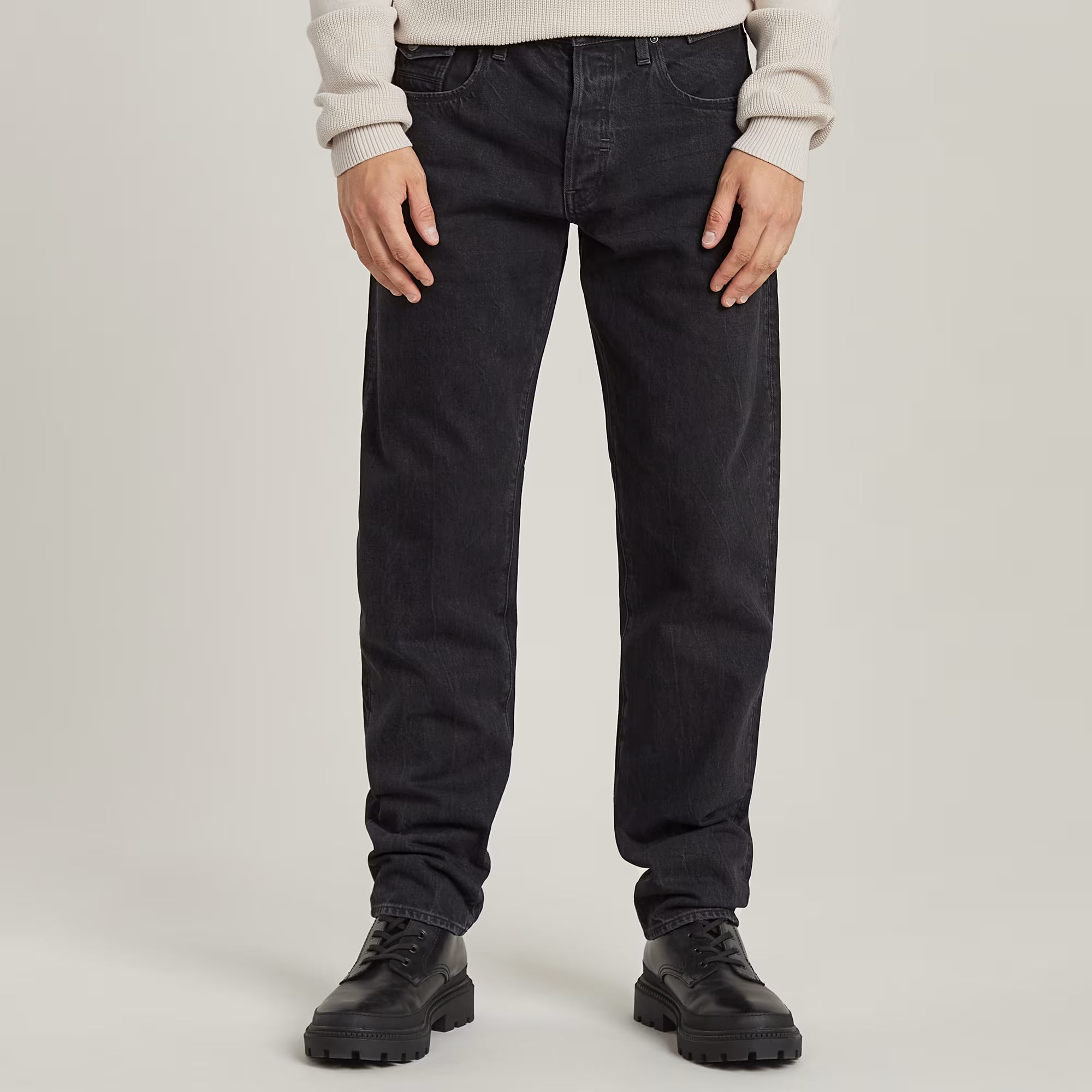 Morry FWD Regular Tapered Jeans Dada sport preloved - seconde main