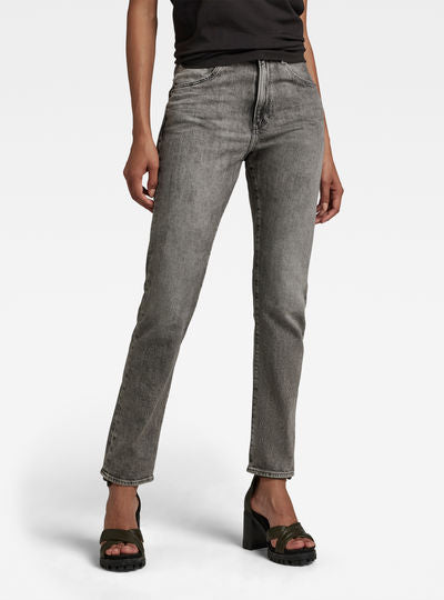 Virjinya Slim Jeans Dada sport preloved - seconde main