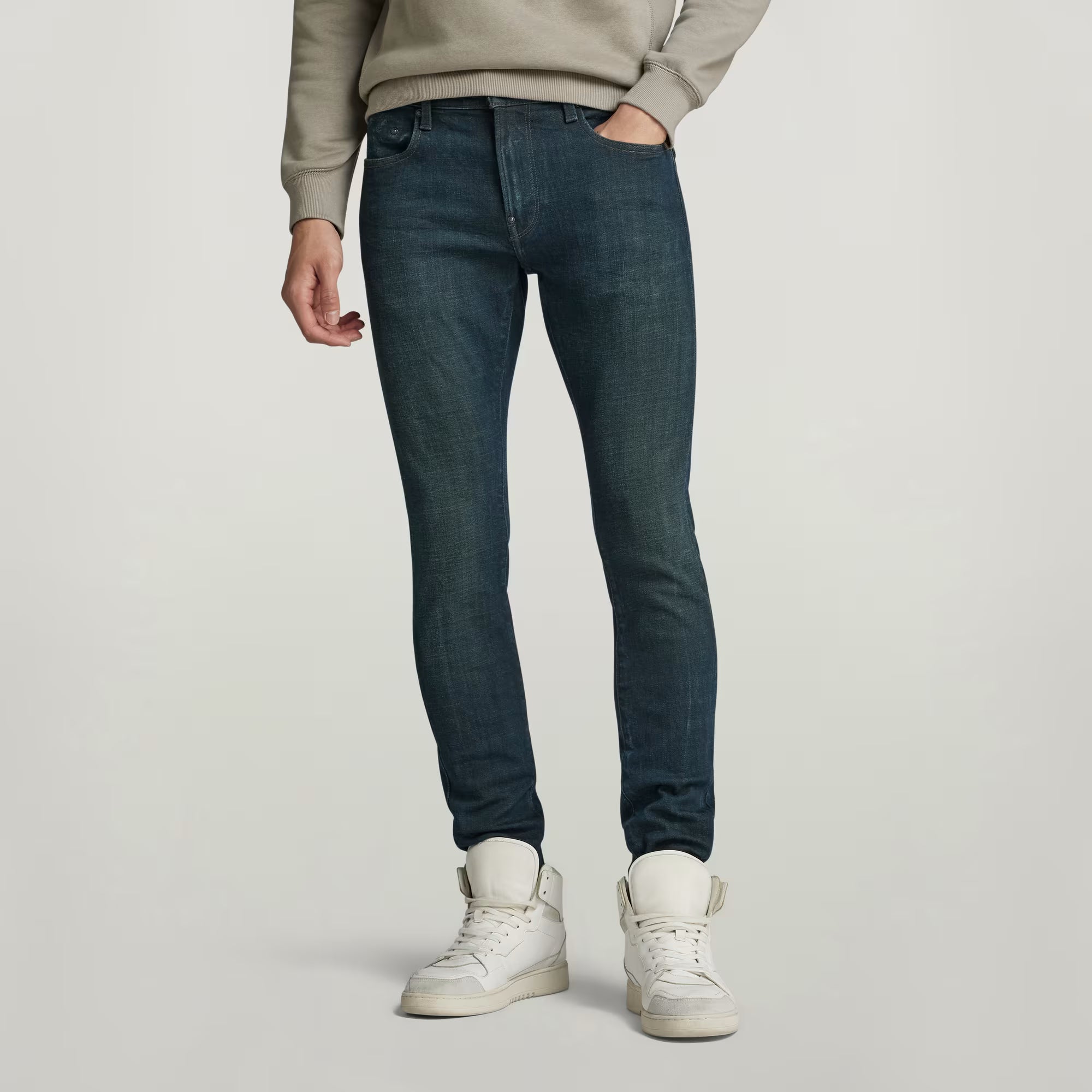 Revend FWD Skinny Jeans Dada sport preloved - seconde main
