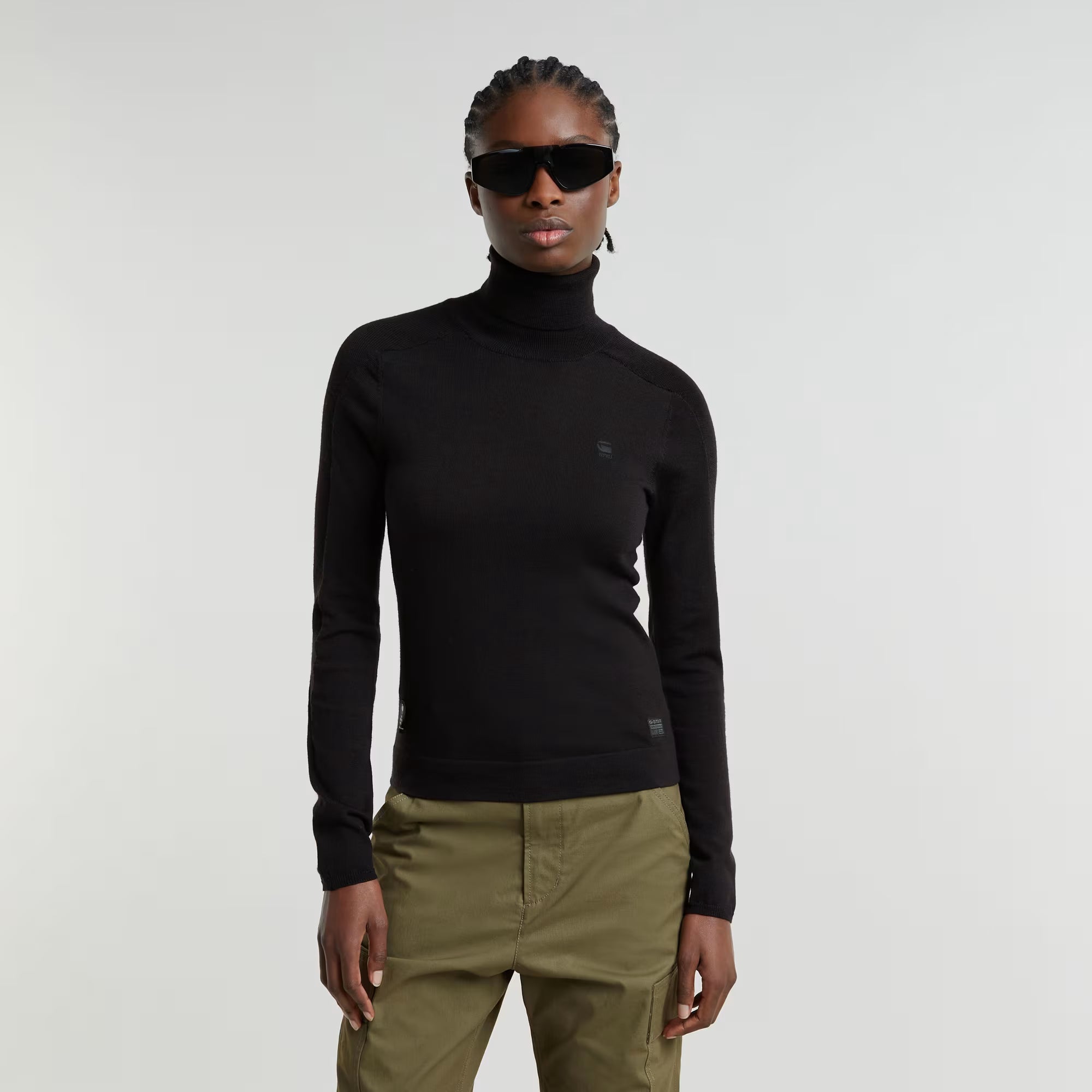 Core Slim Turtle Neck Knitted Sweater Dada sport preloved - seconde main