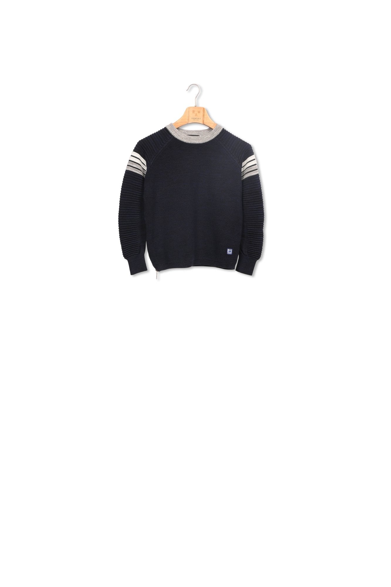 Suzaki Stripe Knitted Sweater Dada sport preloved - seconde main
