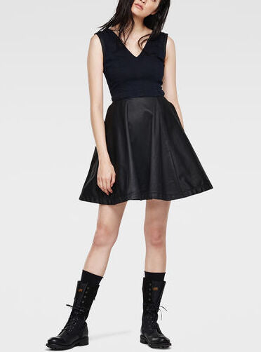 Cade Deep-V Dress Dada sport preloved - seconde main