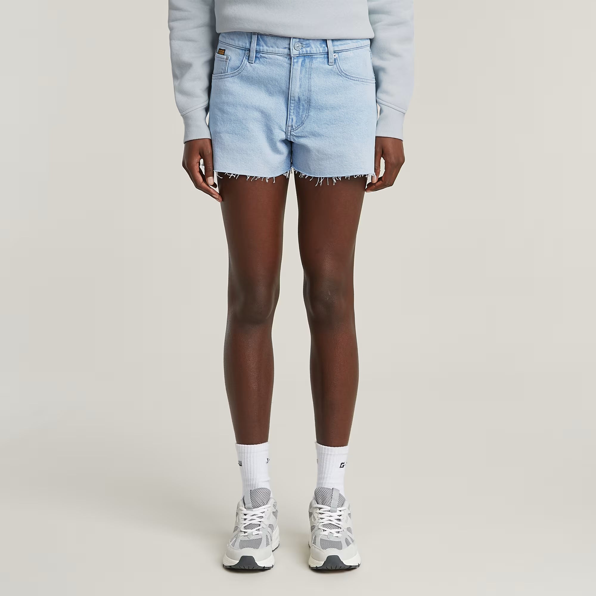 True Short Raw Edge Dada sport preloved - seconde main