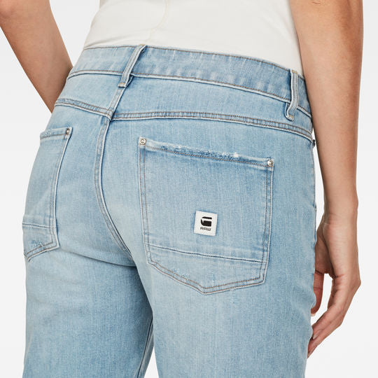 Faeroes Mid Waist Boyfriend Jeans Dada sport preloved - seconde main