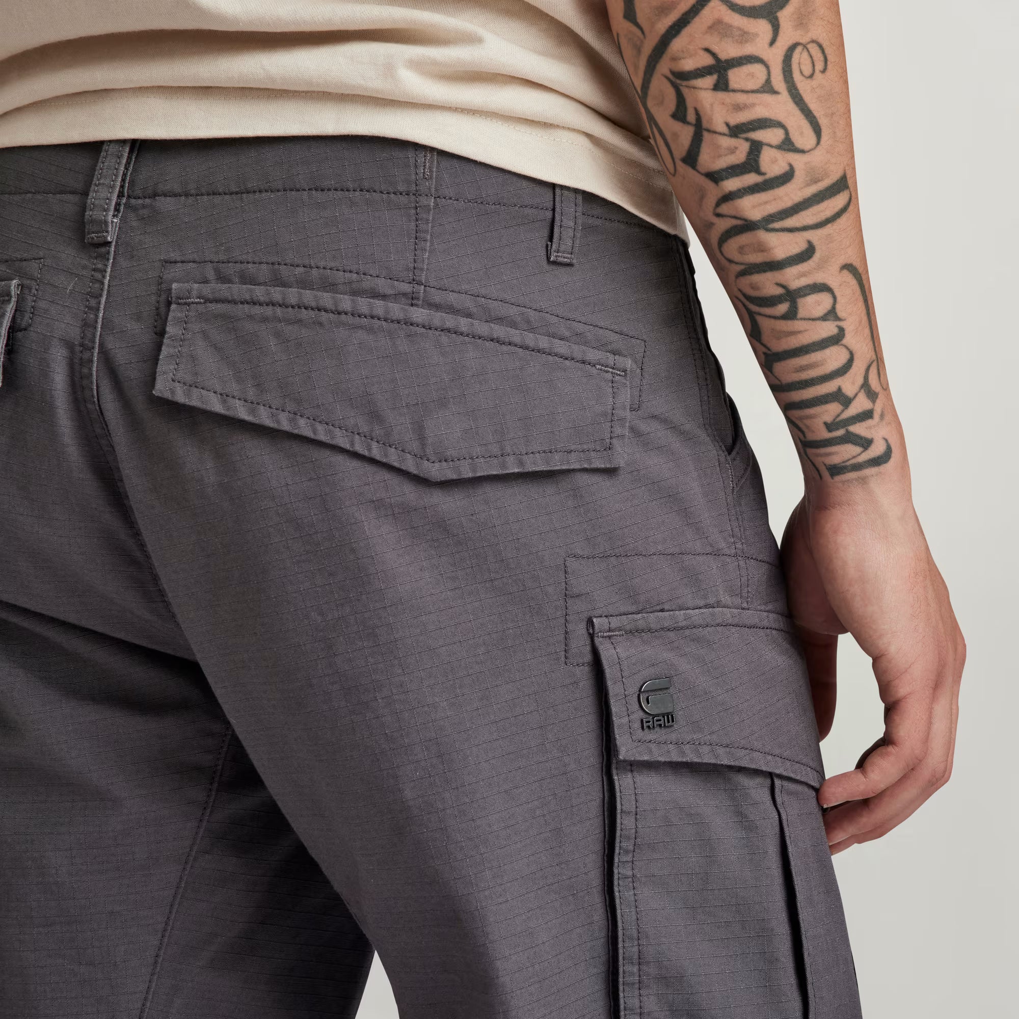 Rovic Zip 3D Regular Tapered Pants Dada sport preloved - seconde main