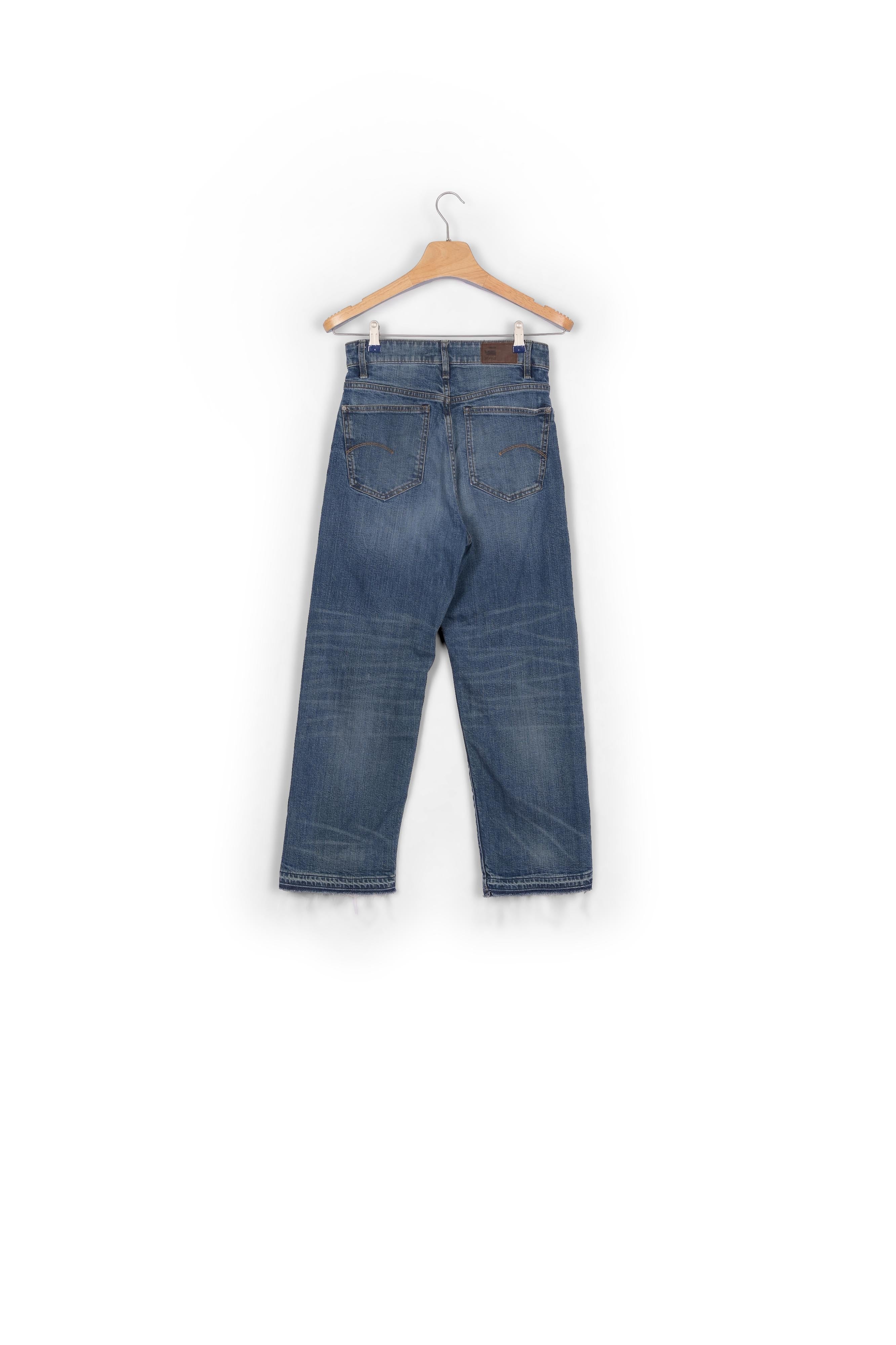 Jean Tedie Ultra High Straight Ripped Ankle C Dada sport preloved - seconde main