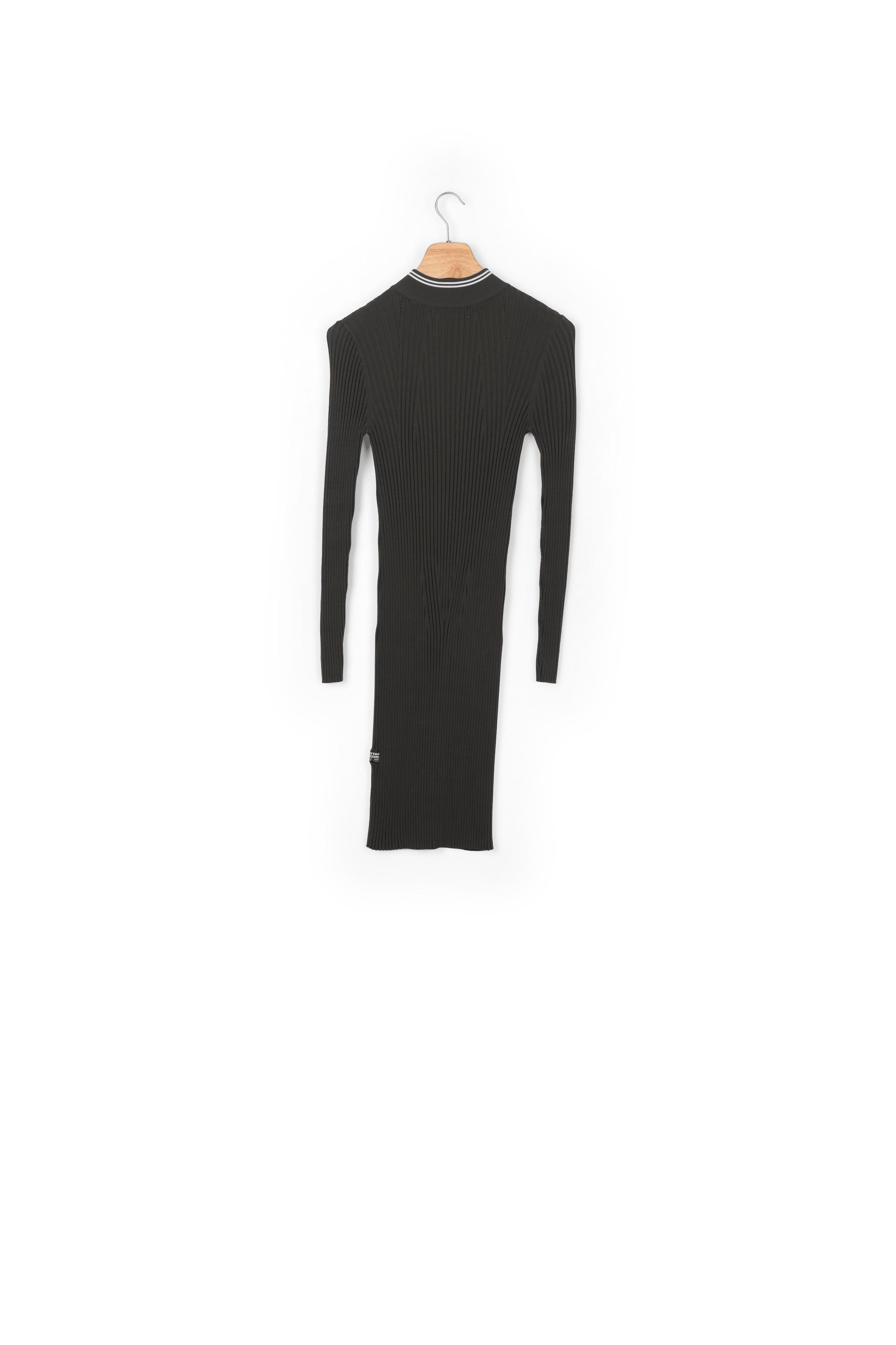 Lynn Mock Turtle Dress Dada sport preloved - seconde main