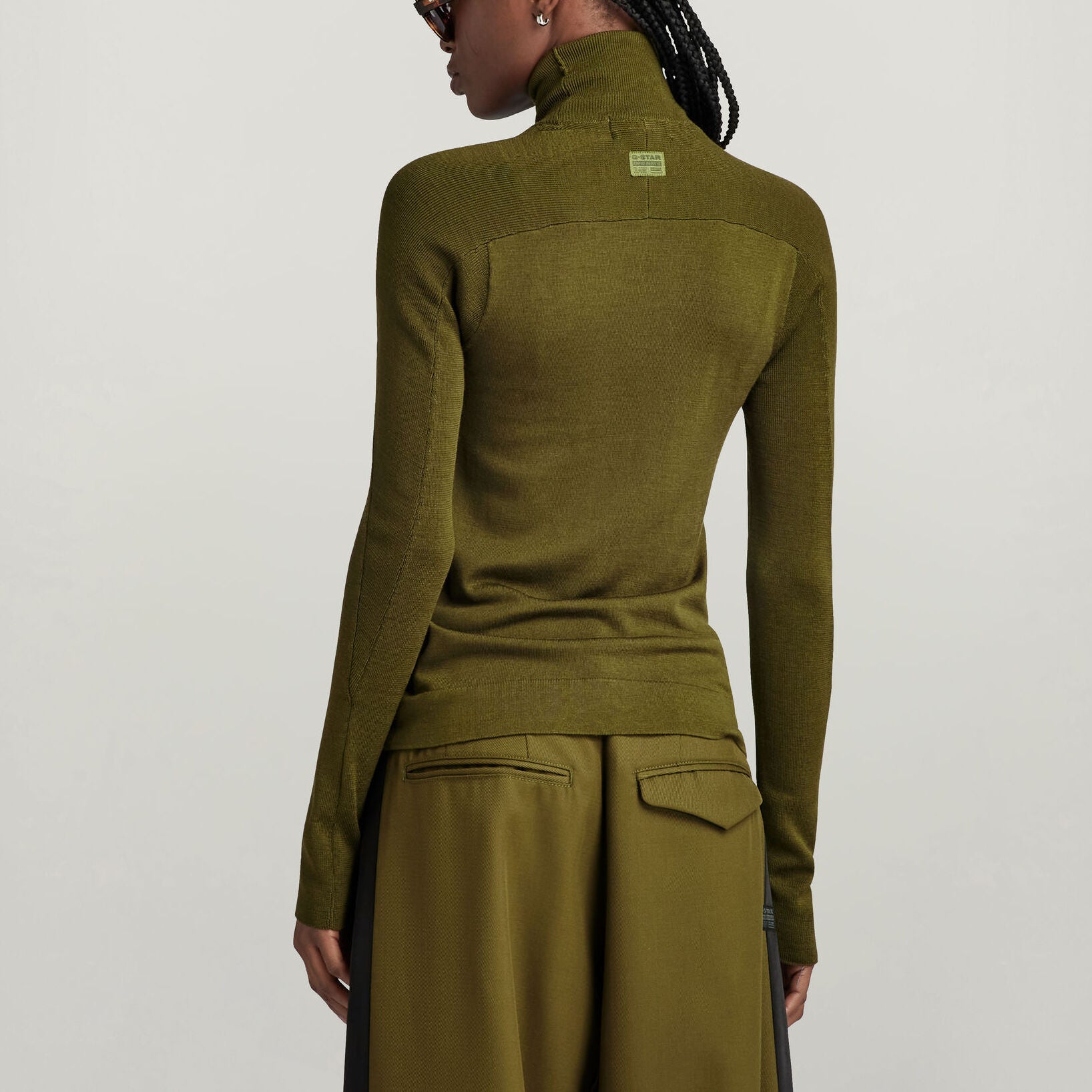 Core Slim Turtle Knitted Sweater Dada sport preloved - seconde main