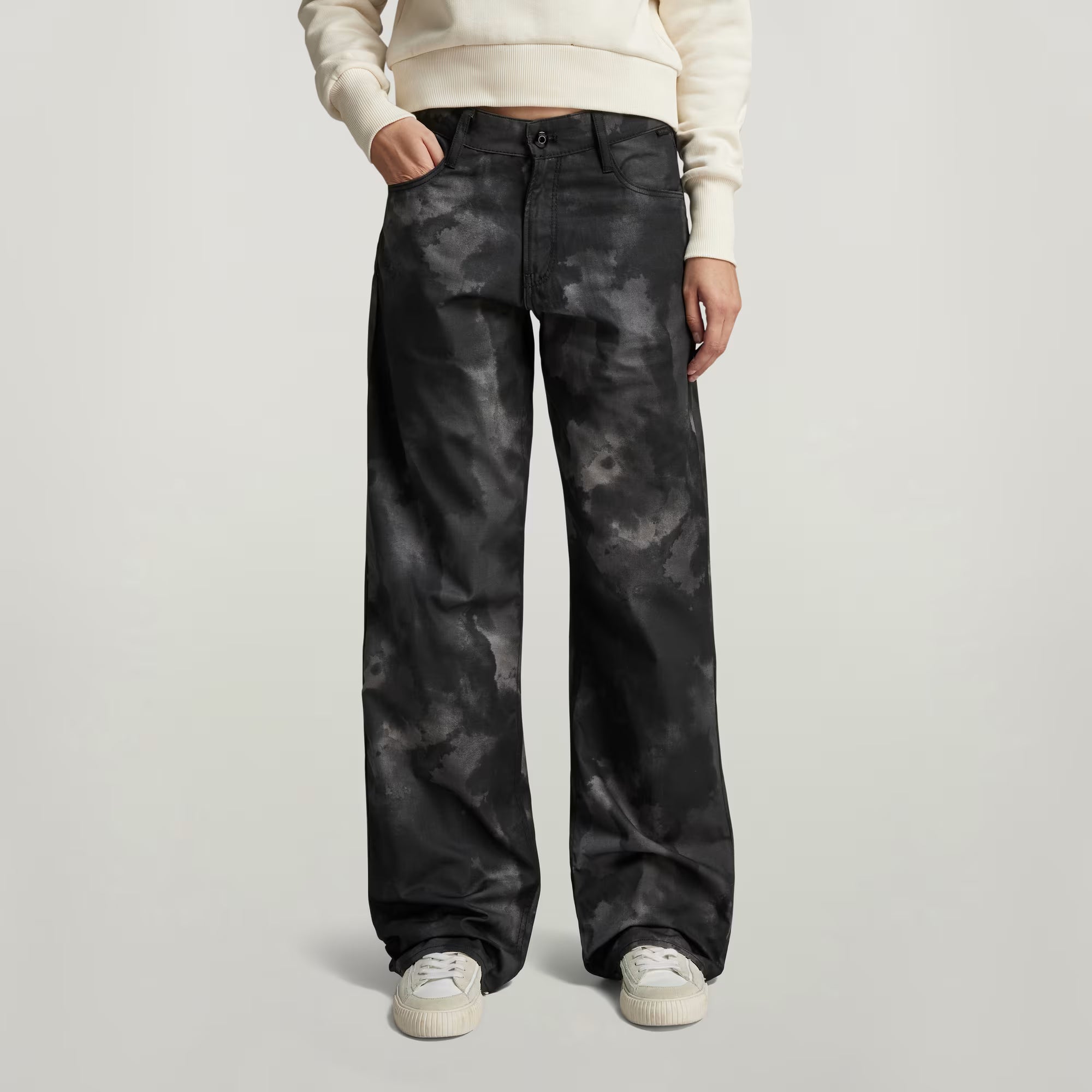 Judee Low Waist Loose Pants Dada sport preloved - seconde main