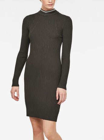 Lynn Mock Turtle Dress Dada sport preloved - seconde main