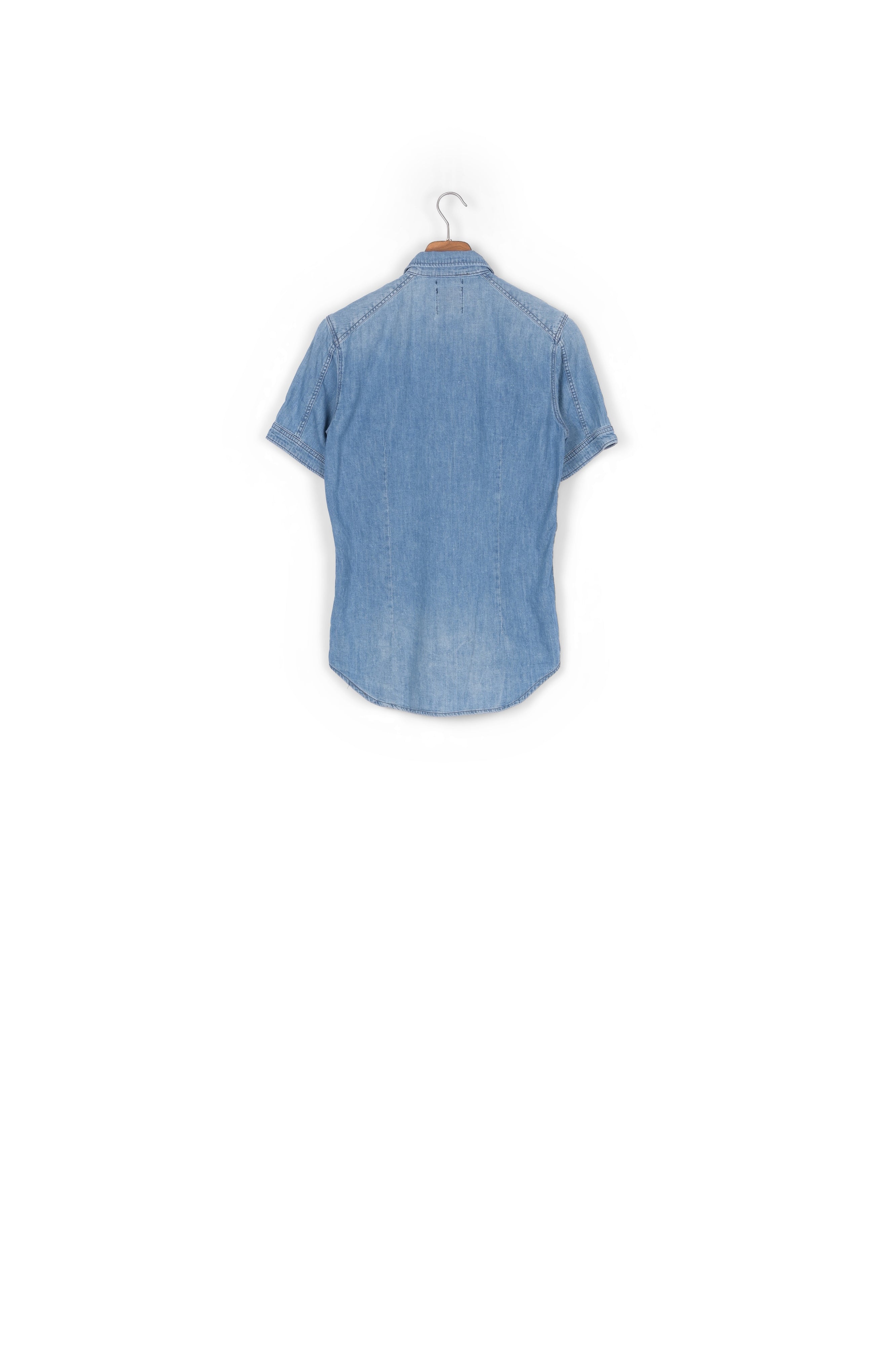 Landoh Shirt Dada sport preloved - seconde main