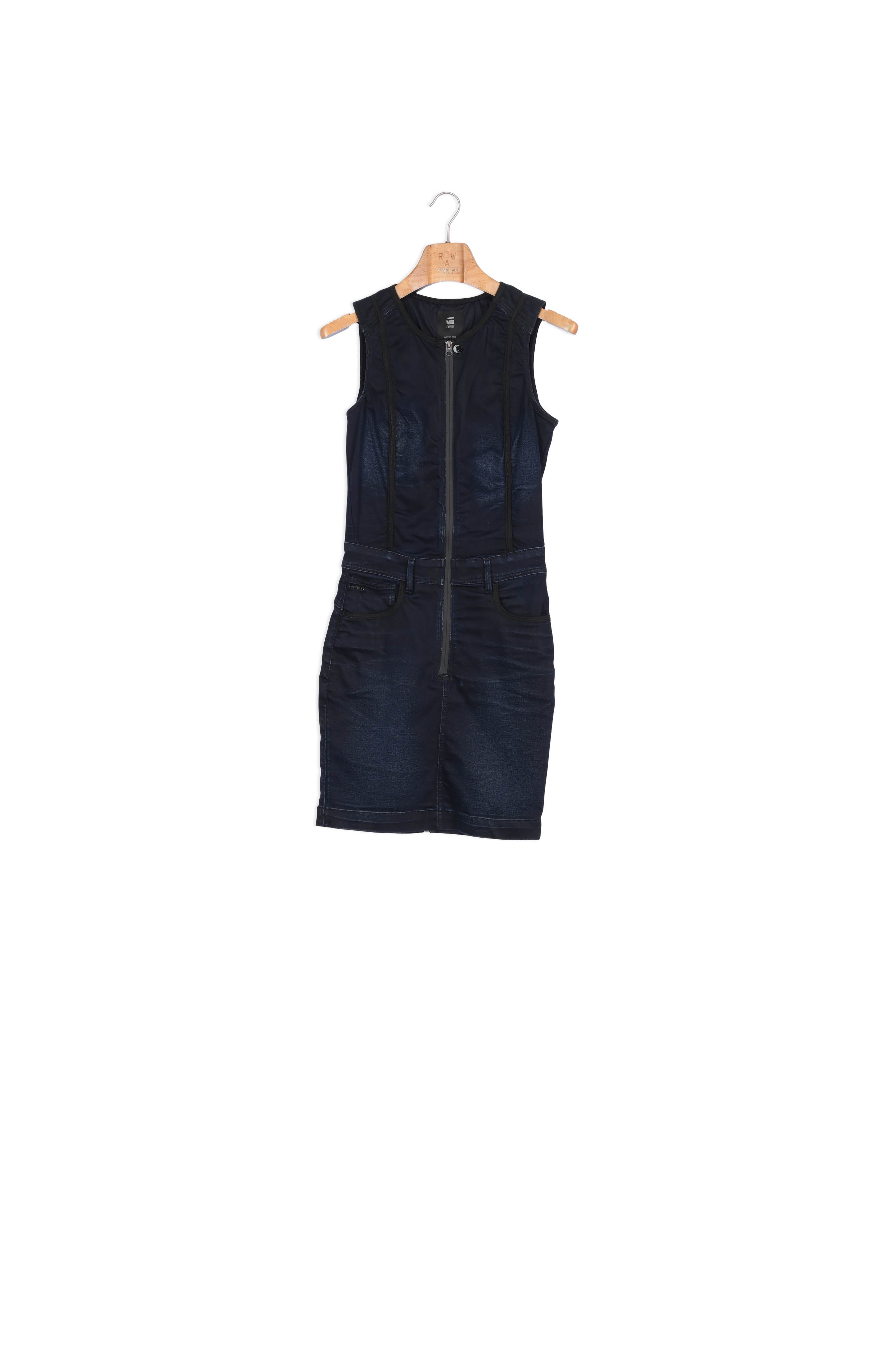 Lynn Type 30 Dress Dada sport preloved - seconde main