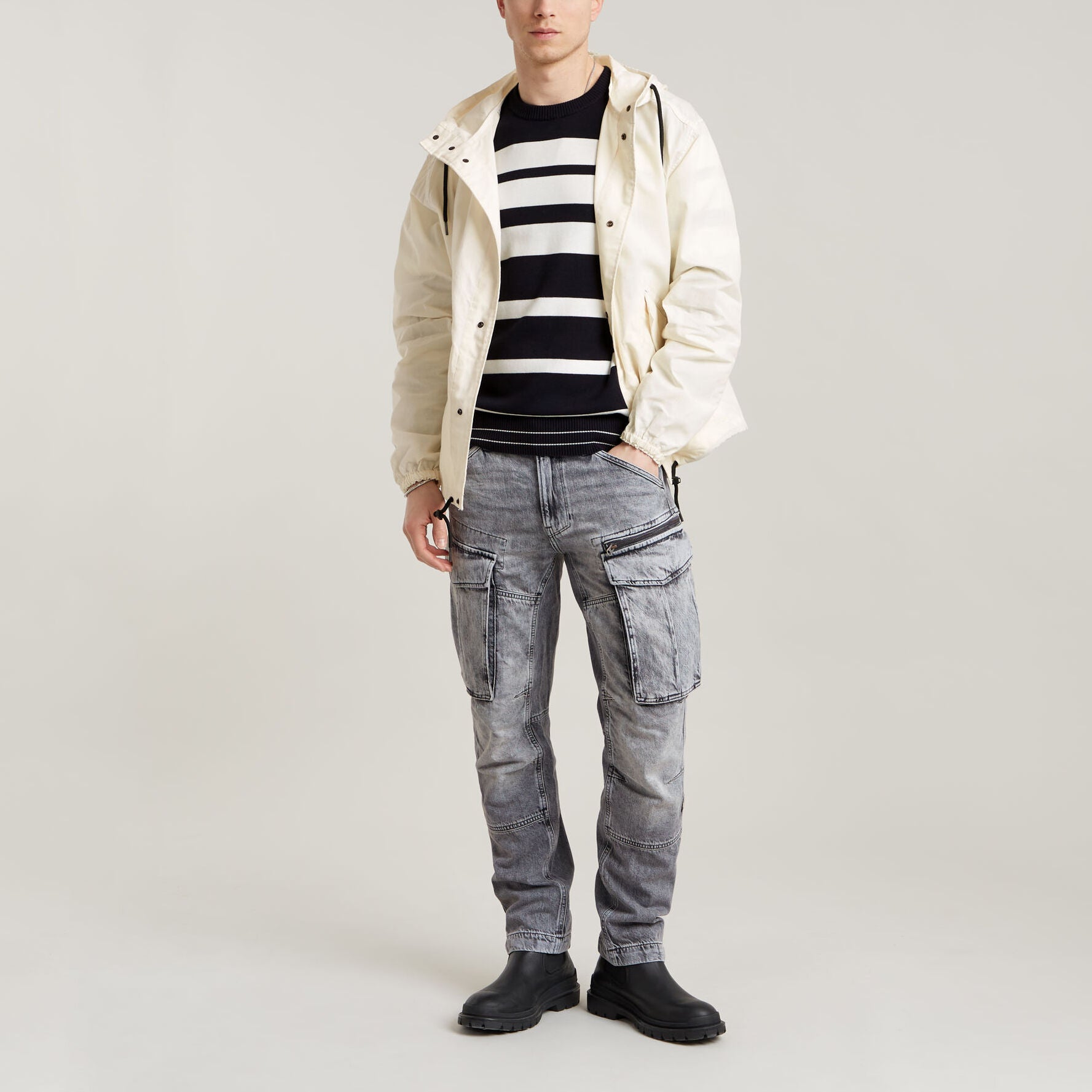 Irregular Stripe Knitted Sweater Dada sport preloved - seconde main